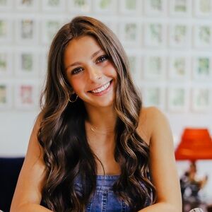 Meet your Posher, Conley